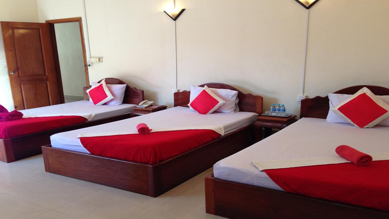 Hotel Capitol One *